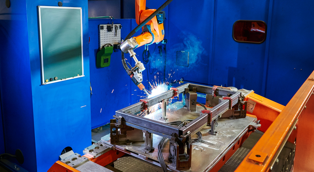 Individual robot system allows flexible production at Langmatz