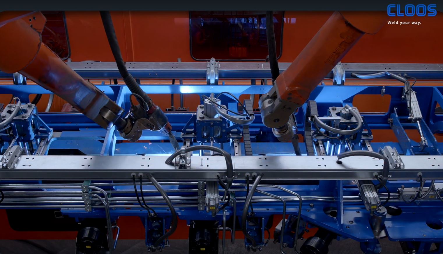 格林普克采用克鲁斯双工位机器人系统