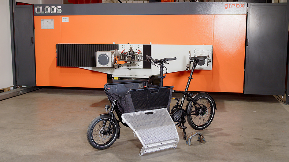 QIROX robot welds compact cargo bikes